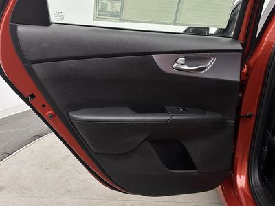 2022 Kia Forte - Photo 21