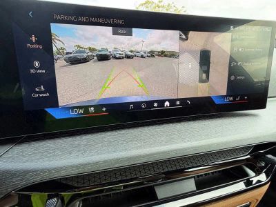 2026 BMW 3 Series — photo 27 view