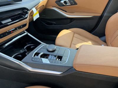 2026 BMW 3 Series — photo 23 view