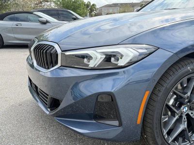 2026 BMW 3 Series — photo 9 view