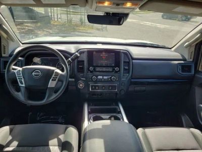 2024 Nissan Titan — photo 22 view