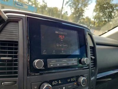 2024 Nissan Titan — photo 18 view