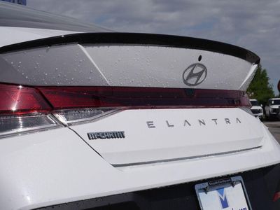 2026 Hyundai Elantra - Photo 16