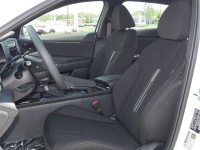 2026 Hyundai Elantra - Photo 33