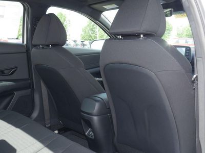 2026 Hyundai Elantra - Photo 24