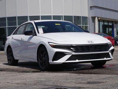 2026 Hyundai Elantra - Photo 2