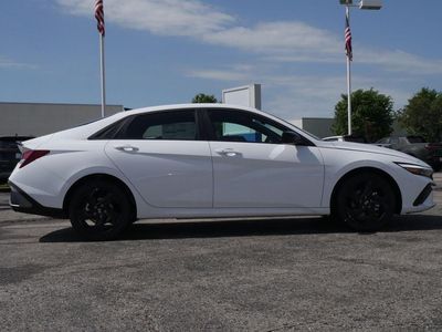2026 Hyundai Elantra - Photo 18