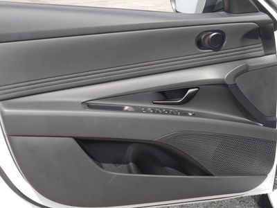 2026 Hyundai Elantra - Photo 30