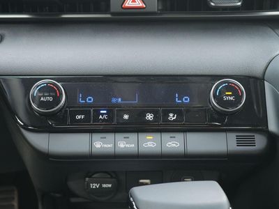 2026 Hyundai Elantra - Photo 41