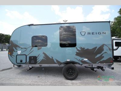 2027 Keystone RV Reign — photo 7 view