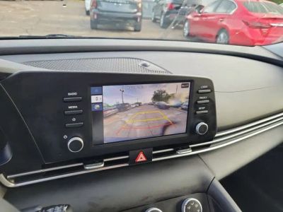2025 Hyundai Elantra — photo 20 view