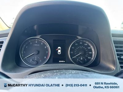 2017 Hyundai Elantra - Photo 4