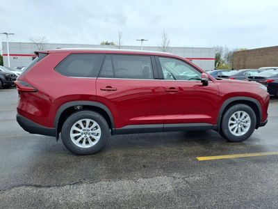2026 Toyota Grand Highlander Hybrid - Photo 8