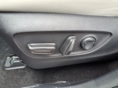 2026 Toyota Grand Highlander Hybrid - Photo 10