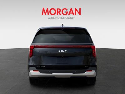 2026 Kia Carnival Hybrid — detail view