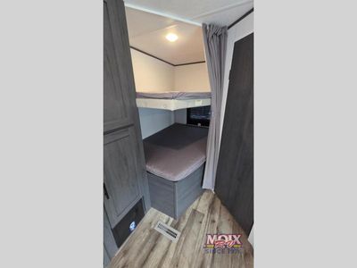 2025 Dutchmen RV Aspen Trail LE - Photo 15