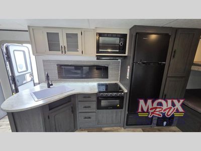 2025 Dutchmen RV Aspen Trail LE - Photo 9