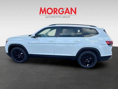 2026 Volkswagen Atlas — interior view