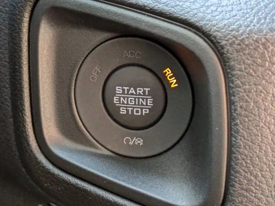 2026 Jeep Gladiator — photo 24 view