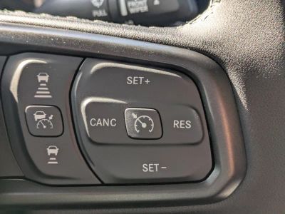 2026 Jeep Gladiator — photo 22 view