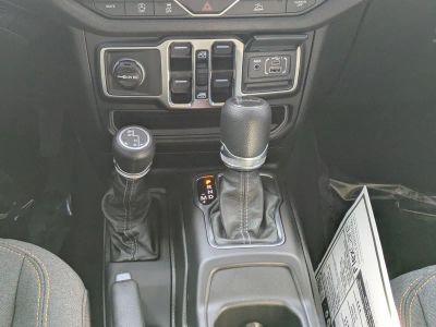 2026 Jeep Gladiator — photo 17 view