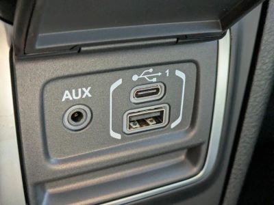 2026 Jeep Gladiator — photo 19 view