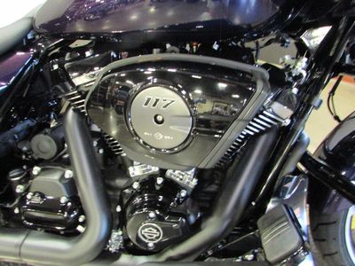 2025 Harley-Davidson FLTRX - Road Glide - Photo 12