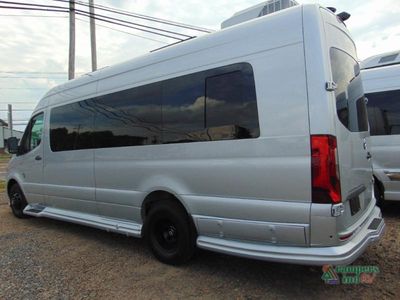2025 OGV Luxury Coach V-RV - Photo 4