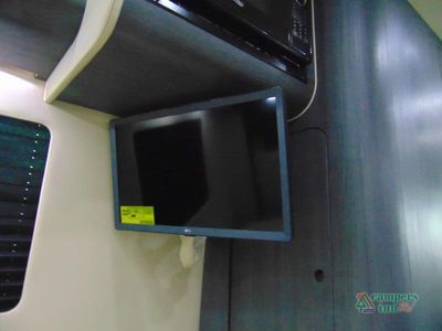 2025 OGV Luxury Coach V-RV - Photo 44