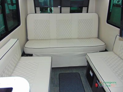 2025 OGV Luxury Coach V-RV - Photo 12