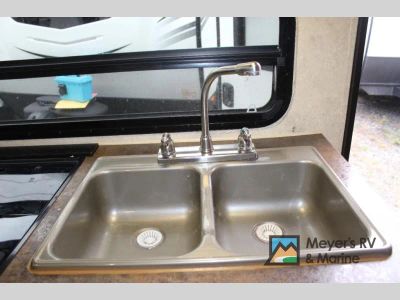 2015 Forest River RV Flagstaff Micro Lite - Photo 10
