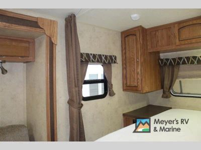 2015 Forest River RV Flagstaff Micro Lite - Photo 18