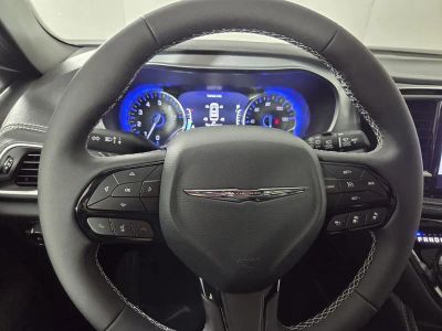 2026 Chrysler Pacifica — photo 20 view