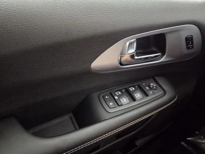 2026 Chrysler Pacifica — photo 23 view
