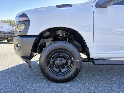 2026 Ram 2500 — photo 9 view