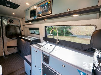 2026 OUTSIDE VAN — photo 15 view