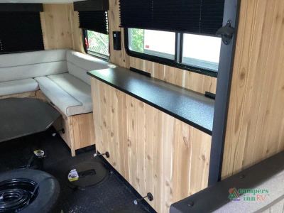 2027 Forest River RV Cherokee Grey Wolf — photo 22 view