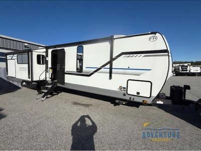 2025 Forest River Cherokee Alpha Wolf - Photo 2