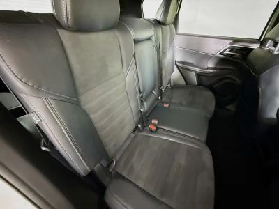 2024 Mitsubishi Outlander — photo 31 view