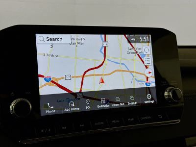 2024 Mitsubishi Outlander — photo 12 view