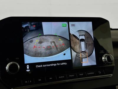 2024 Mitsubishi Outlander — photo 13 view