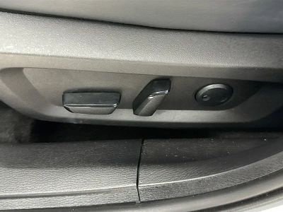 2024 Mitsubishi Outlander — photo 21 view