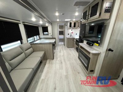 2026 EAST TO WEST Della Terra - Photo 14