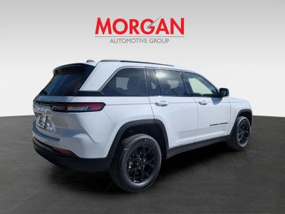 2026 Jeep Grand Cherokee — interior view