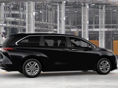 2026 Toyota Sienna - Photo 13