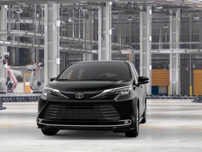 2026 Toyota Sienna - Photo 3