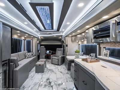 2027 Foretravel Realm Presidential Luxury Villa Bunk (LVB) W/ Spa - Photo 2