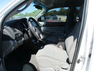 2015 Toyota Tacoma - Photo 10