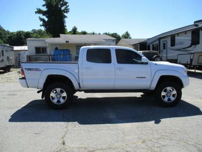 2015 Toyota Tacoma - Photo 8
