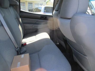 2015 Toyota Tacoma - Photo 17